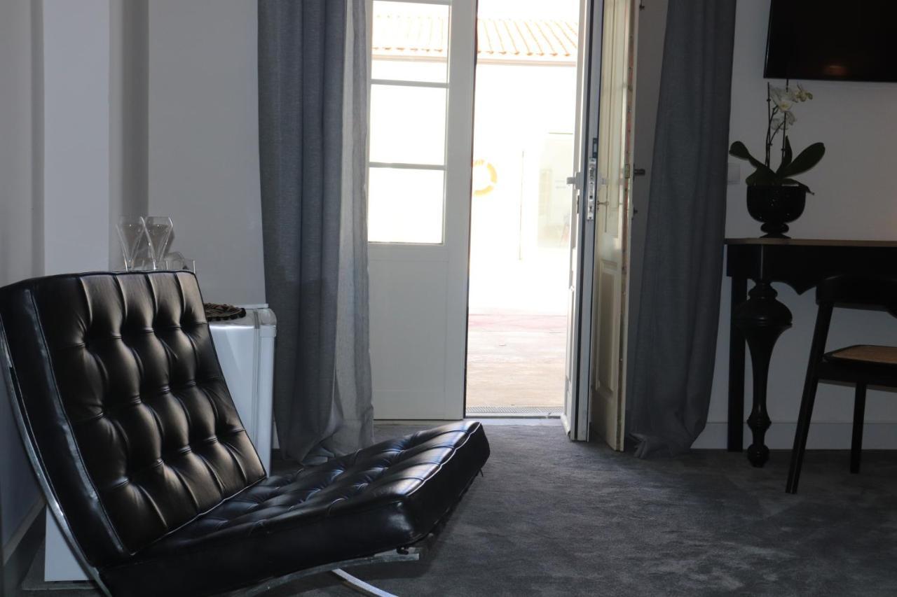 Solar Dos Frades Hotel Ferreira Do Alentejo Bagian luar foto