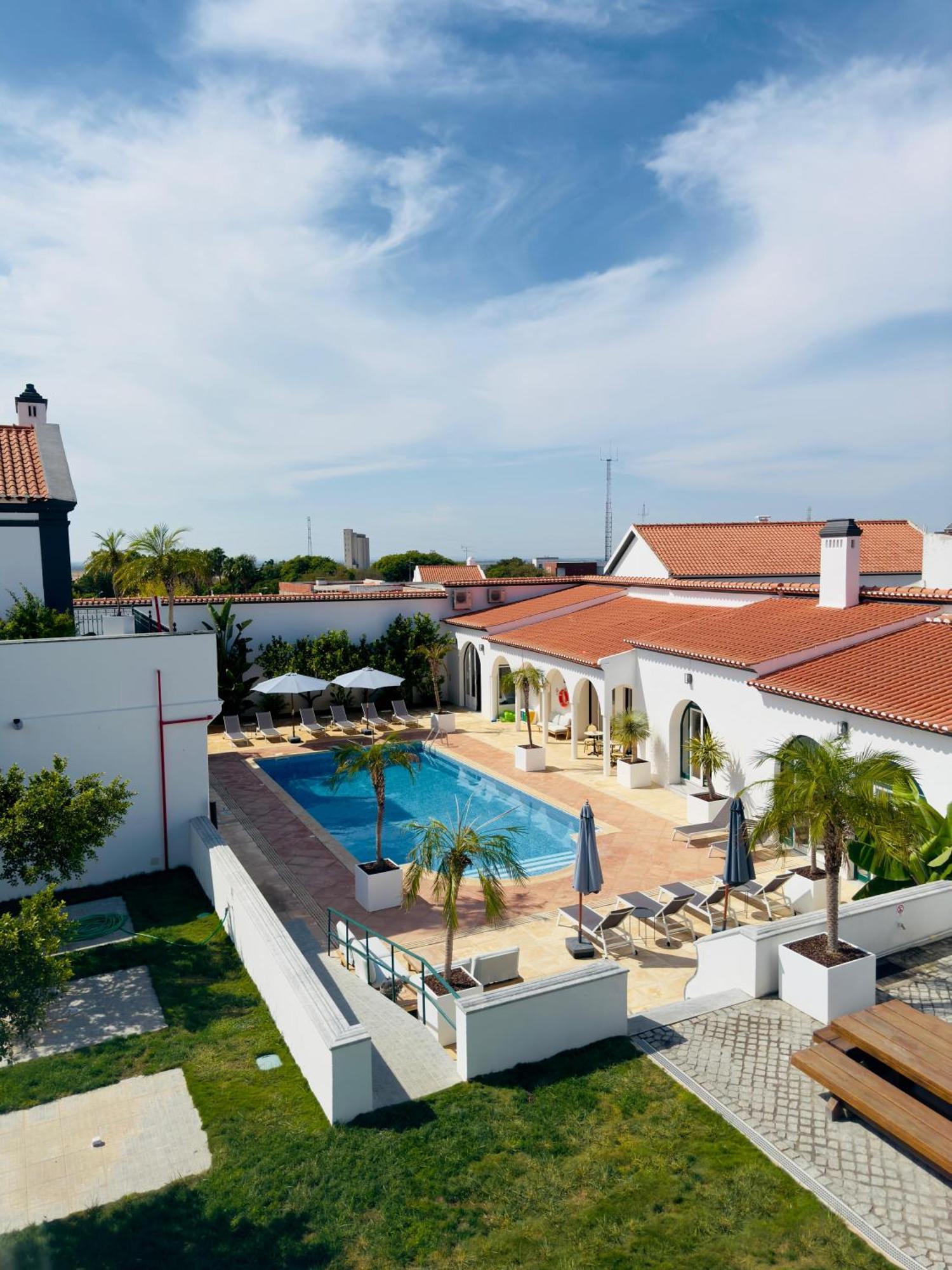 Solar Dos Frades Hotel Ferreira Do Alentejo Bagian luar foto